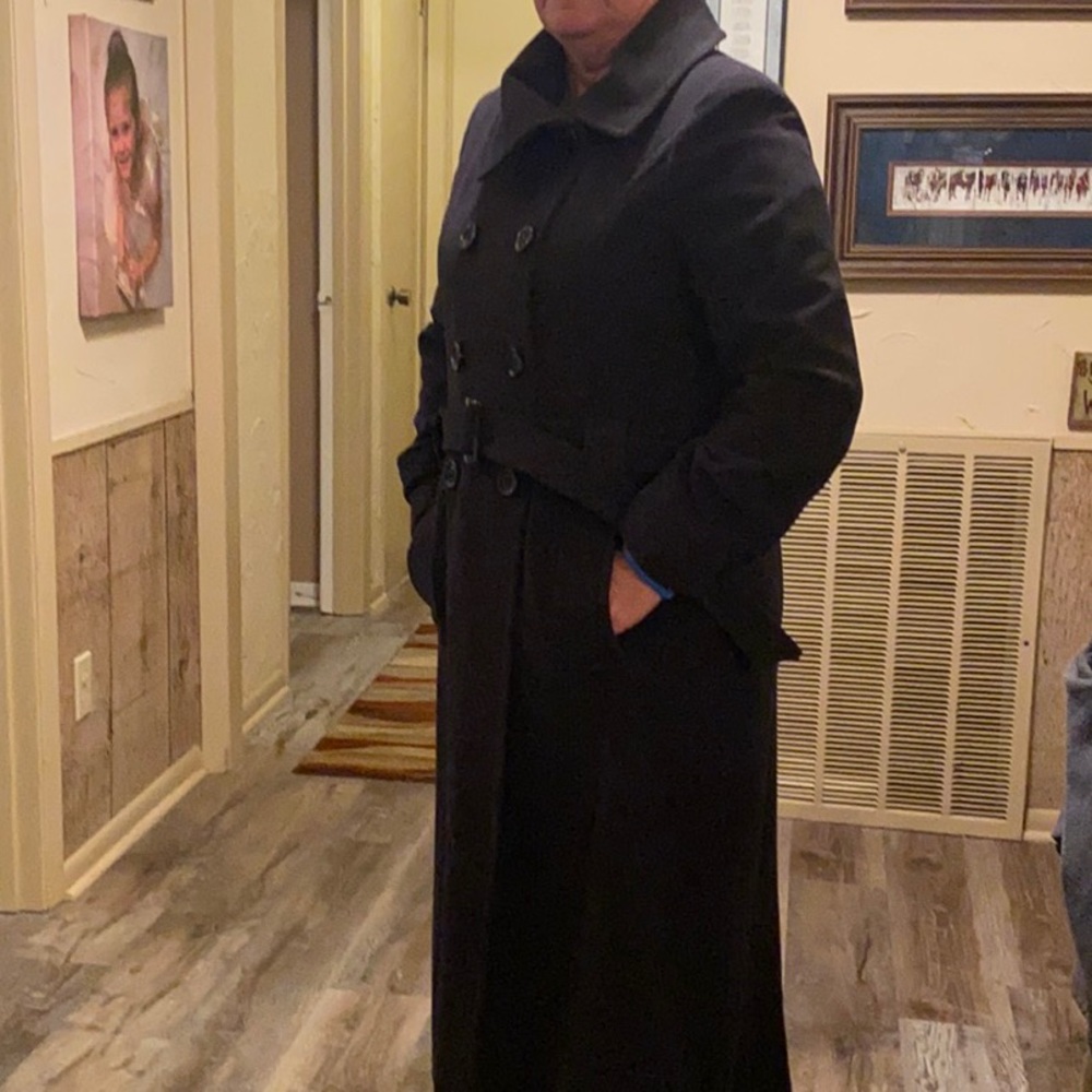 Anne Klein overcoat. Lightly used